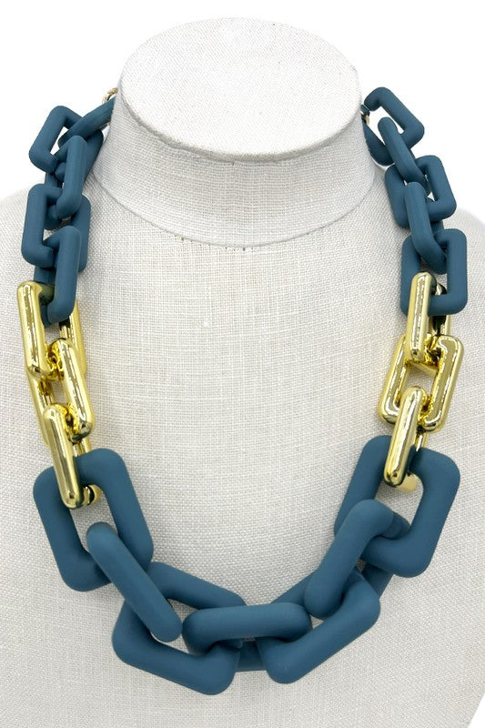 COLOR LINK CHAIN NECKLACE
