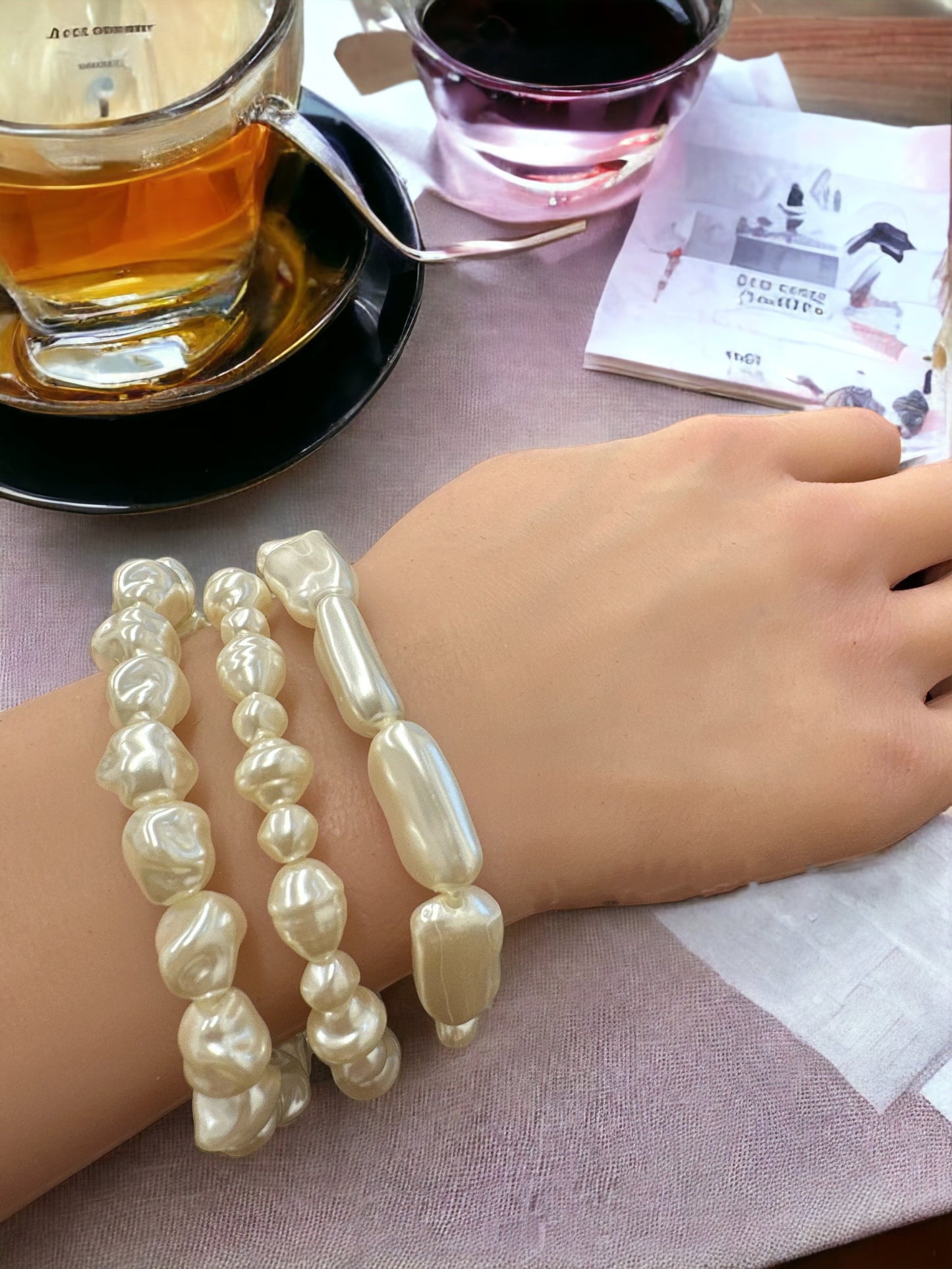 FAUX PEARL BRACELET