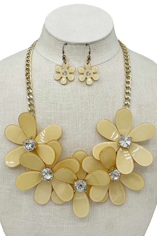 Cluster Floral Gem Accent Necklace Set