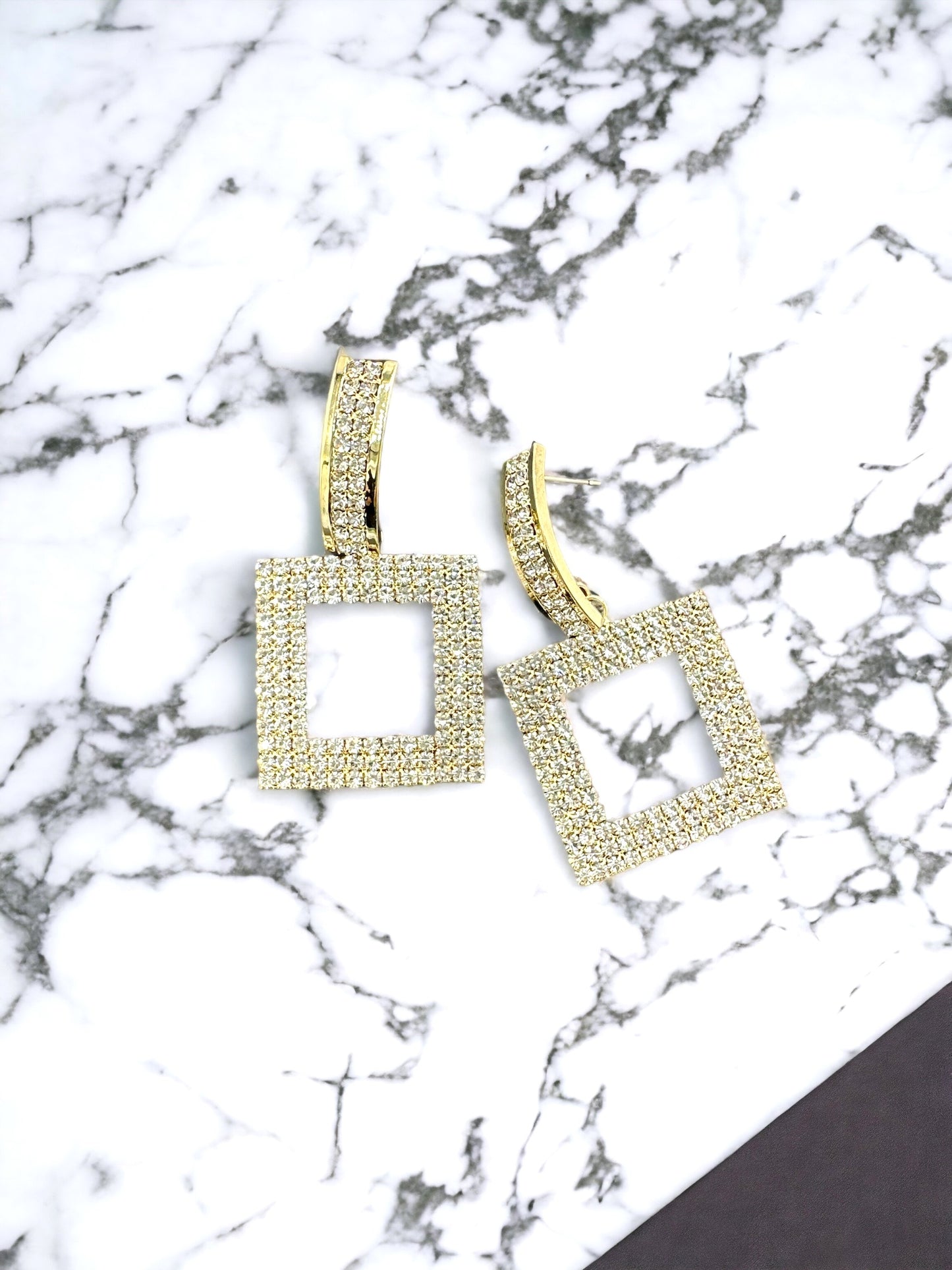 RHINESTONE SQUARE DROP EARRING