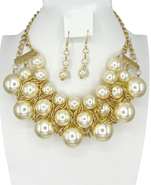 PEARL LAYERED NECKLACE SET